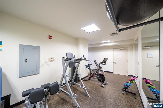 1215 Hudson Park 1215, Edgewater, NJ 07020