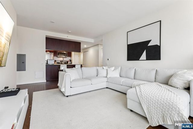 1215 Hudson Park 1215, Edgewater, NJ 07020