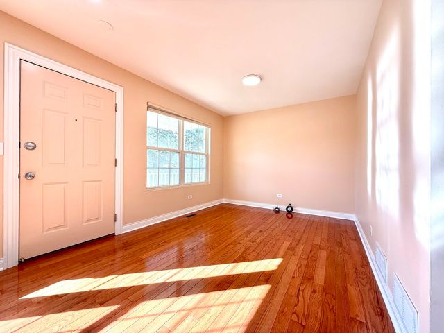 138 Mountain Laurel Court, Romeoville, IL 60446