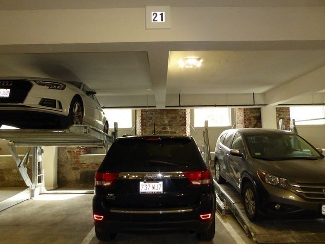 225 Dorchester Street 27, Boston, MA 02127