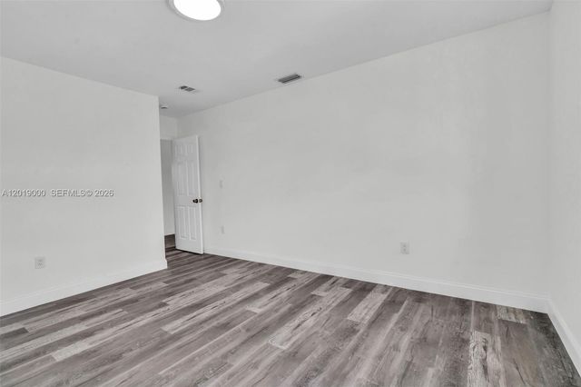 10101 W Okeechobee Rd 16202, Hialeah Gardens, FL 33016