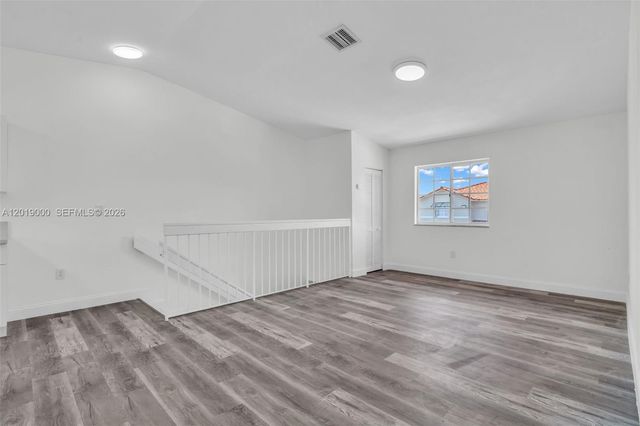 10101 W Okeechobee Rd 16202, Hialeah Gardens, FL 33016