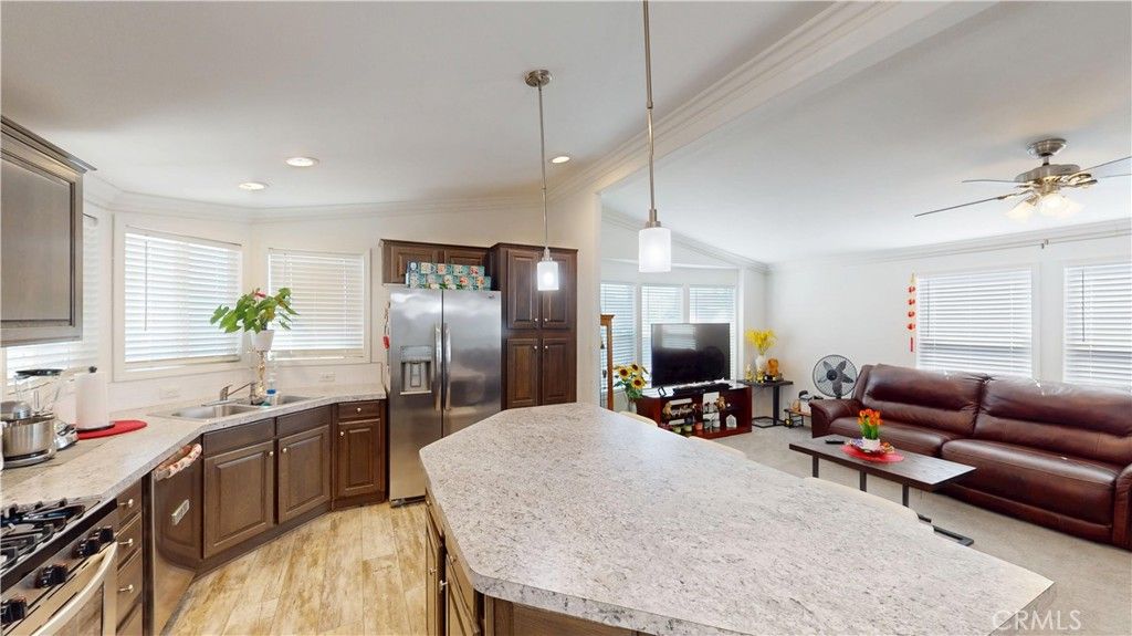 Image 13 of property listing at 11301 Euclid 73A, Garden Grove, CA 92840