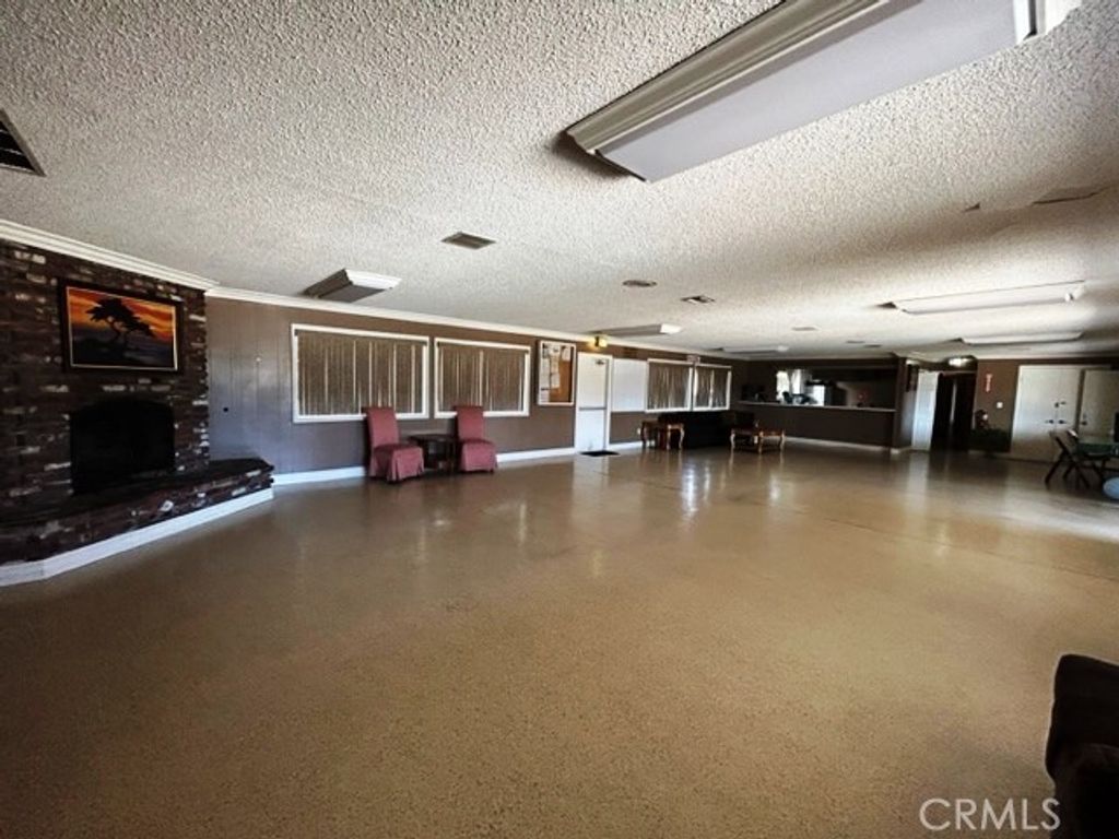Image 38 of property listing at 11301 Euclid 73A, Garden Grove, CA 92840