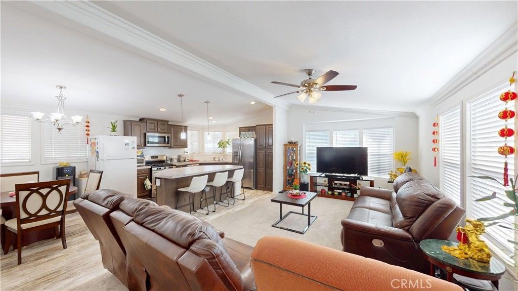 Image 7 of property listing at 11301 Euclid 73A, Garden Grove, CA 92840