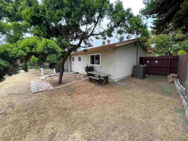 1668 Ocala Ave, Chula Vista, CA 91911