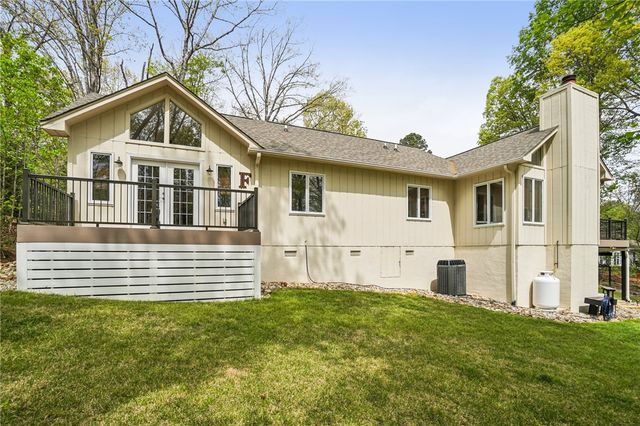 120 Beacon Ridge Circle, Salem, SC 29676