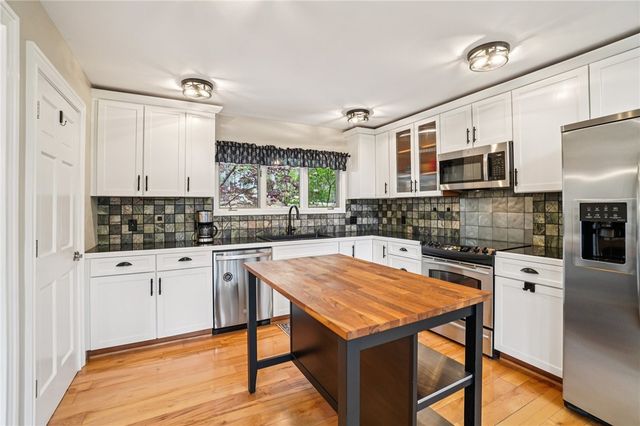 120 Beacon Ridge Circle, Salem, SC 29676