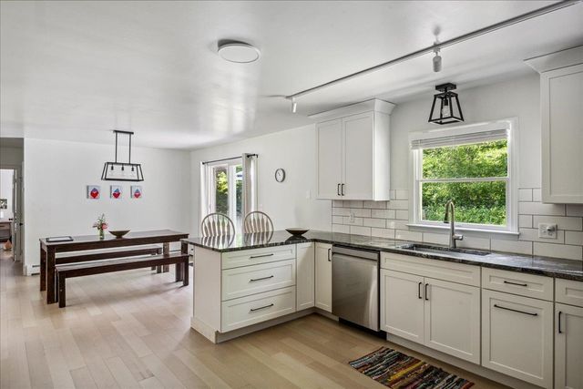 7 Grassy Brook Road, Brookline, VT 05345