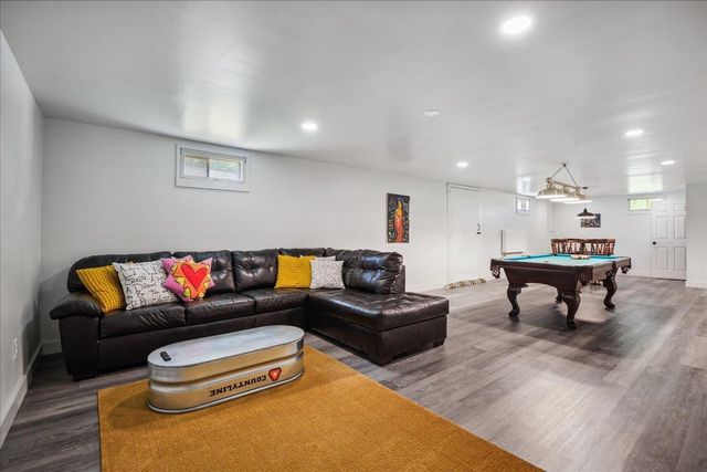 7 Grassy Brook Road, Brookline, VT 05345