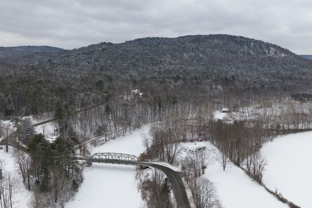 7 Grassy Brook Road, Brookline, VT 05345