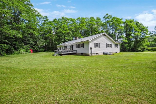 7 Grassy Brook Road, Brookline, VT 05345