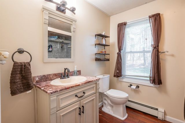 26 Pepperell Road, Brookline, NH 03033