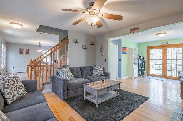 26 Pepperell Road, Brookline, NH 03033
