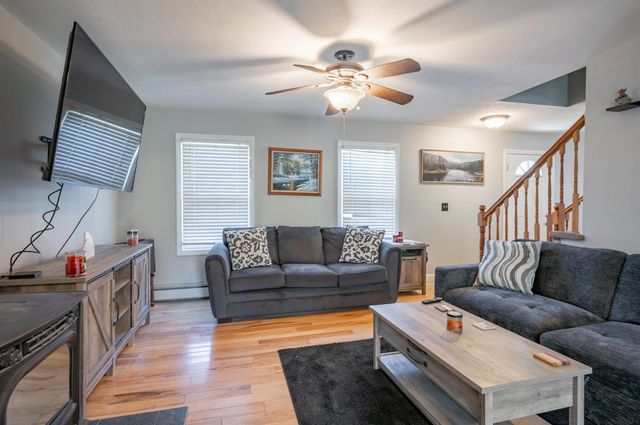 26 Pepperell Road, Brookline, NH 03033