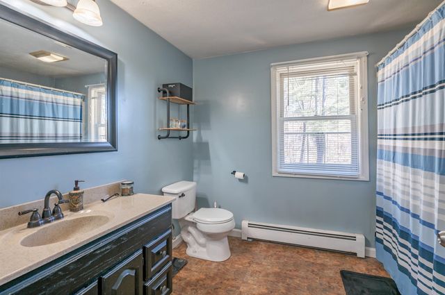 26 Pepperell Road, Brookline, NH 03033