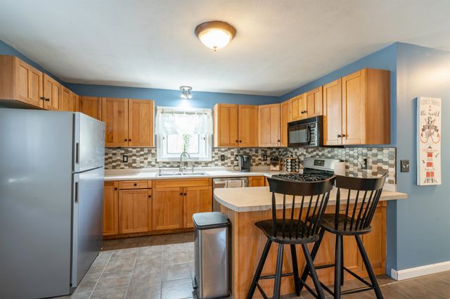 26 Pepperell Road, Brookline, NH 03033