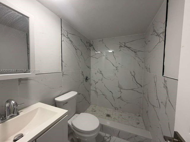 1461 SW 7th St 1, Miami, FL 33135