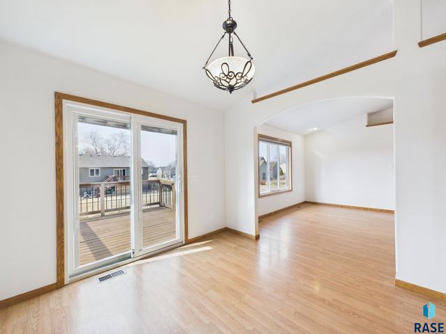 5301 S Lewis Ave Avenue, Sioux Falls, SD 57108