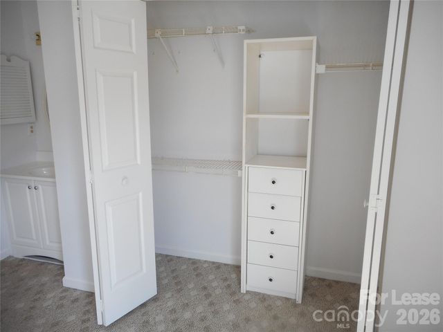 8235 Circle Tree Lane, Charlotte, NC 28277