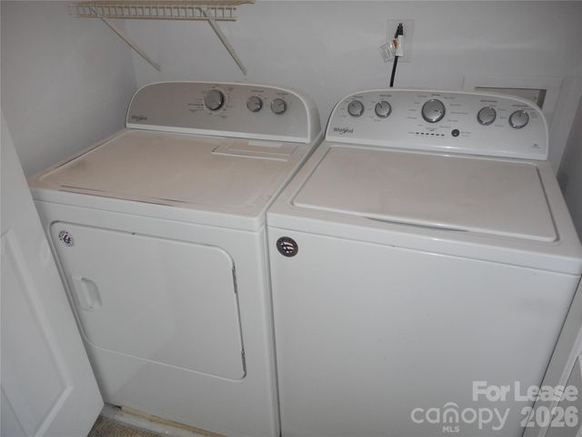 8235 Circle Tree Lane, Charlotte, NC 28277