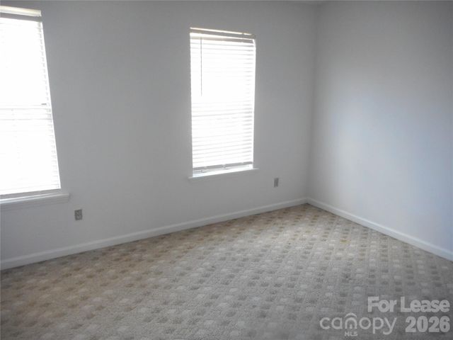 8235 Circle Tree Lane, Charlotte, NC 28277