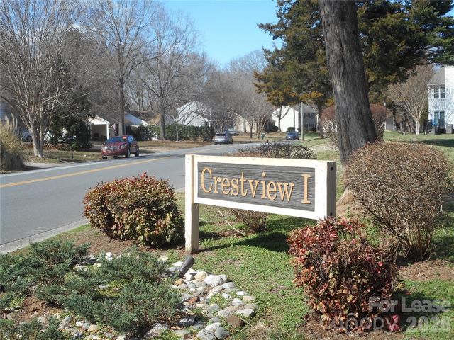 8235 Circle Tree Lane, Charlotte, NC 28277