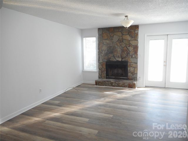 8235 Circle Tree Lane, Charlotte, NC 28277