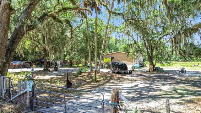 1689 NE 189TH LANE, Citra, FL 32113