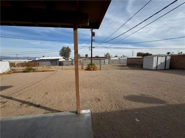 2028 Parkway, Needles, CA 92363