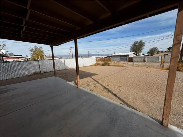 2028 Parkway, Needles, CA 92363