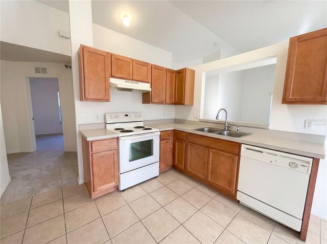 3 W 18TH STREET, Apopka, FL 32703