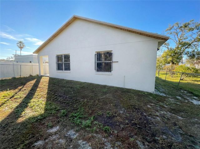 3 W 18TH STREET, Apopka, FL 32703