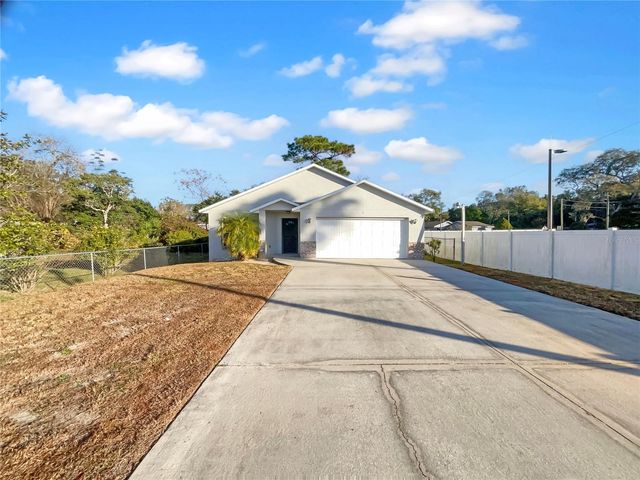 3 W 18TH STREET, Apopka, FL 32703