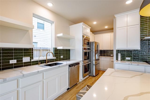 2207 Falling Fig Lane, Richmond, TX 77406