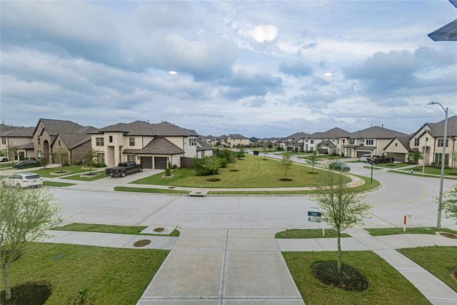 2207 Falling Fig Lane, Richmond, TX 77406