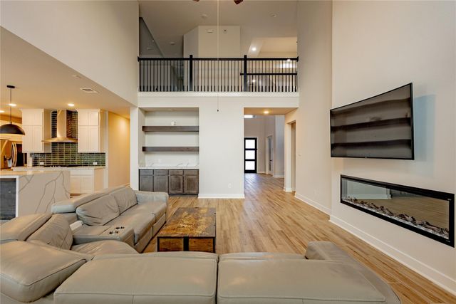 2207 Falling Fig Lane, Richmond, TX 77406