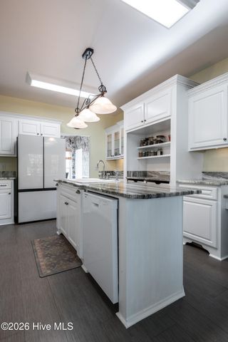3655 Hillcrest Drive, Farmville, NC 27828