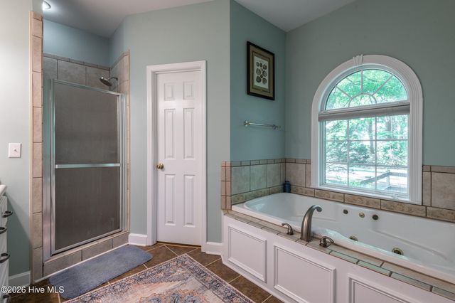 3655 Hillcrest Drive, Farmville, NC 27828