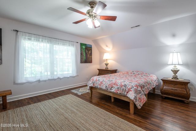 3655 Hillcrest Drive, Farmville, NC 27828