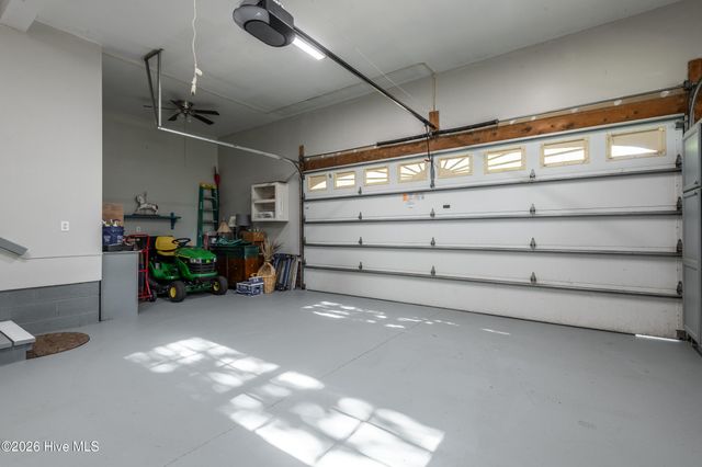 3655 Hillcrest Drive, Farmville, NC 27828
