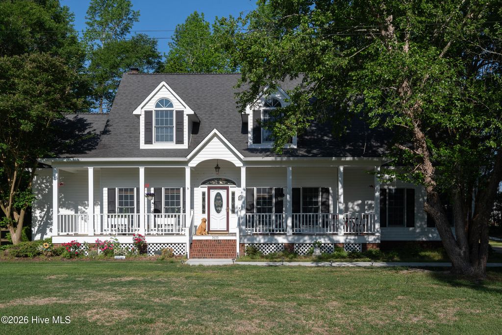 3655 Hillcrest Drive, Farmville, NC 27828