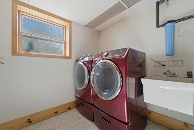 4552 E 200 S, La Porte, IN 46350