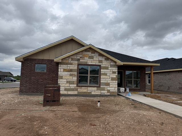 6135 Valley Pine Drive, San Angelo, TX 76904