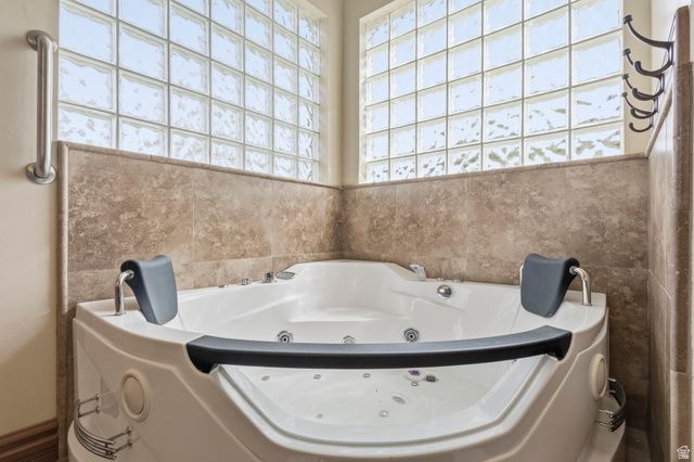 217 E SCENIC PEAK CV, Draper, UT 84020