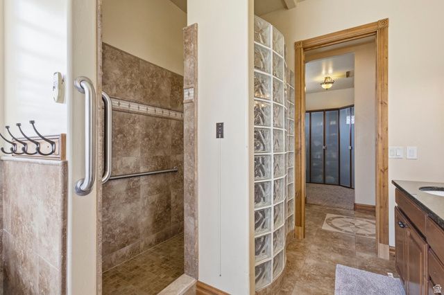 217 E SCENIC PEAK CV, Draper, UT 84020