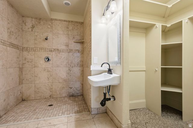 217 E SCENIC PEAK CV, Draper, UT 84020