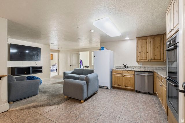 217 E SCENIC PEAK CV, Draper, UT 84020