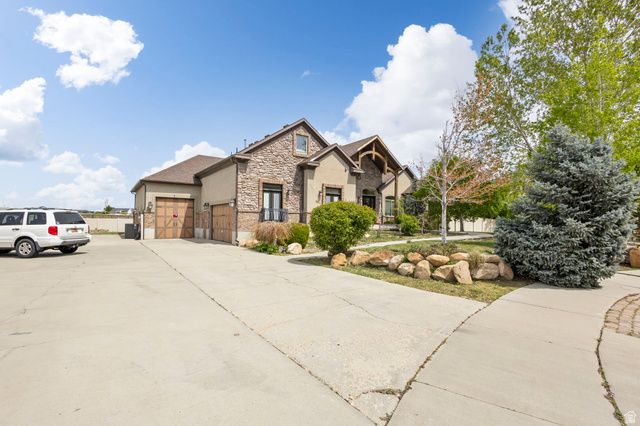 217 E SCENIC PEAK CV, Draper, UT 84020