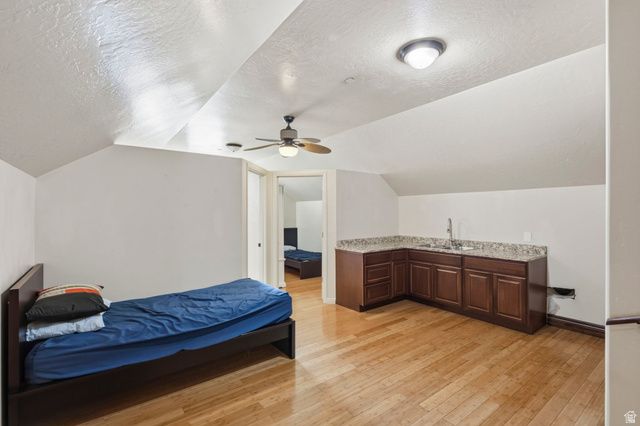 217 E SCENIC PEAK CV, Draper, UT 84020